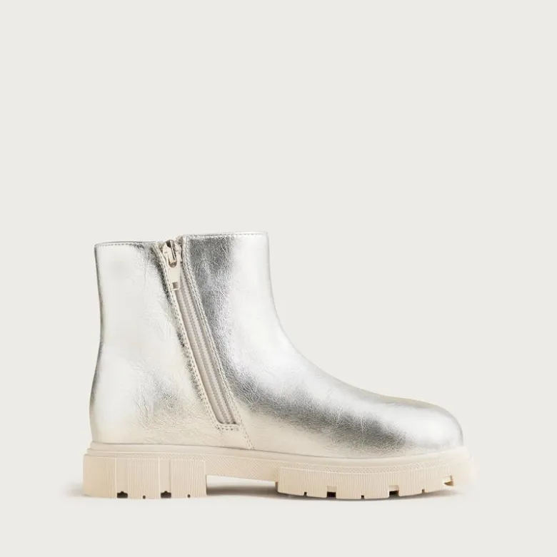 Girls' lug-sole boots in metallic