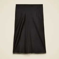 Gwen knee-length slip skirt in viscose charmeuse