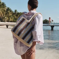 Handknotted straw tote bag in stripe