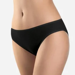 HANRO® cotton seamless full high-cut brief