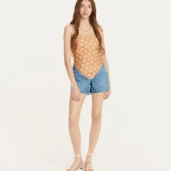 High-rise denim short in Juniper wash