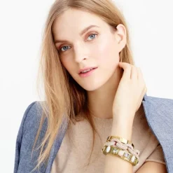 Hinge bracelet