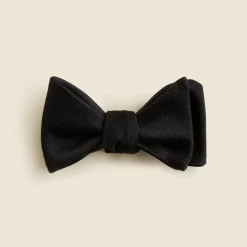 Italian silk grosgrain dropped-shape bow tie