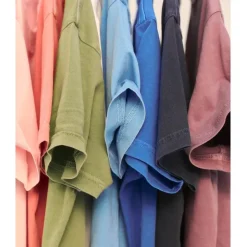 Kids' new garment-dyed pocket T-shirt