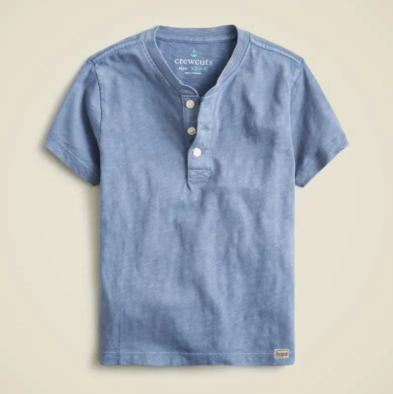 Kids' short-sleeve garment-dyed henley