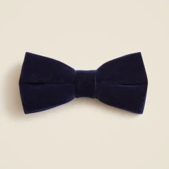 Kids' velvet bow tie