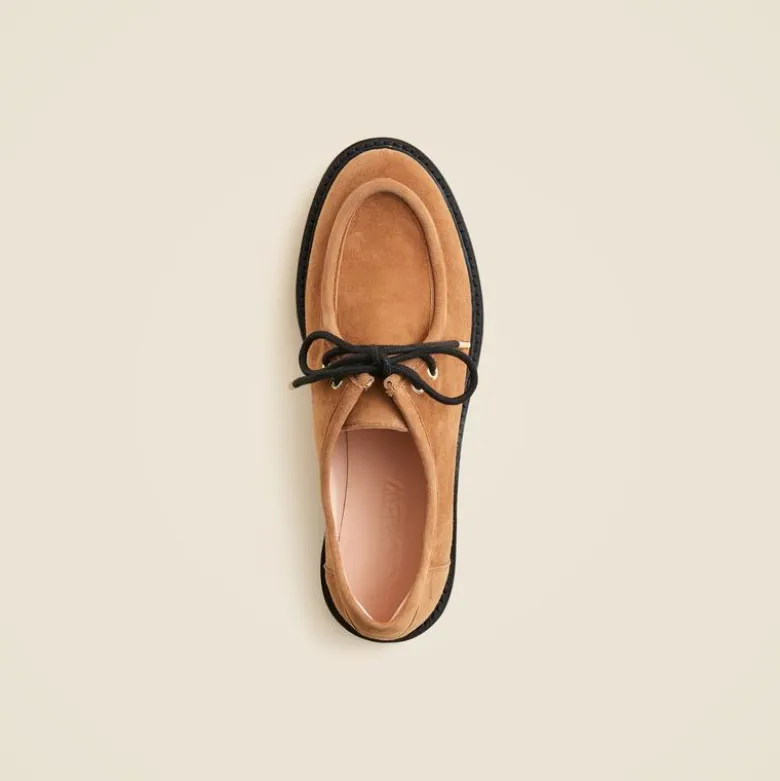 Lace-up oxford shoes in suede