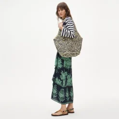 Large handwoven tote in marled straw