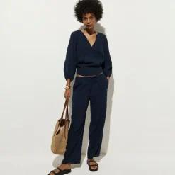 Long-sleeve tunic top in Hampton linen-blend