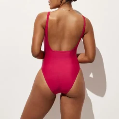 Long-torso squareneck one-piece in Classic Sculpt™