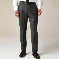 Ludlow Slim-fit suit pant in Italian wool blend