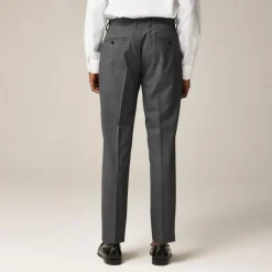 Ludlow Slim-fit suit pant in Italian tropical wool