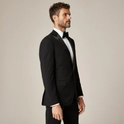 Ludlow Slim-fit tuxedo jacket in Italian wool