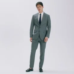Ludlow Slim-fit tuxedo vest in Italian wool