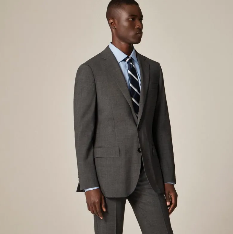 Ludlow Traveler Slim-fit suit jacket in Italian stretch wool blend