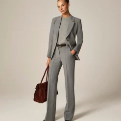 Madelyn blazer in four-season stretch