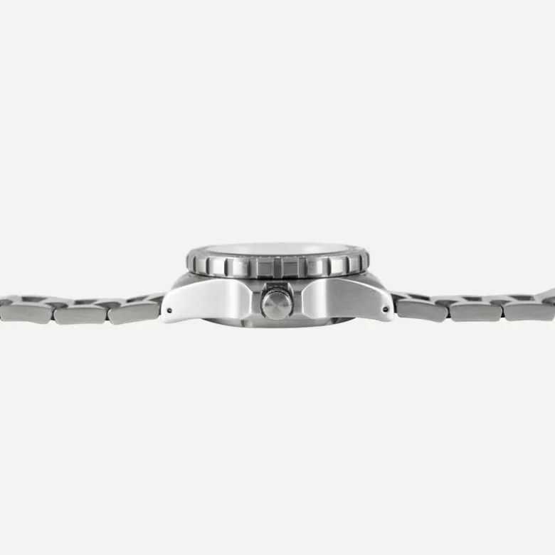 Marathon Watch Company™ Arctic Edition Medium Diver's Automatic (MSAR)
