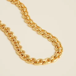 Metallic chainlink necklace