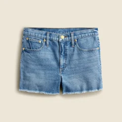 Mid-rise denim short in Lakeshore wash