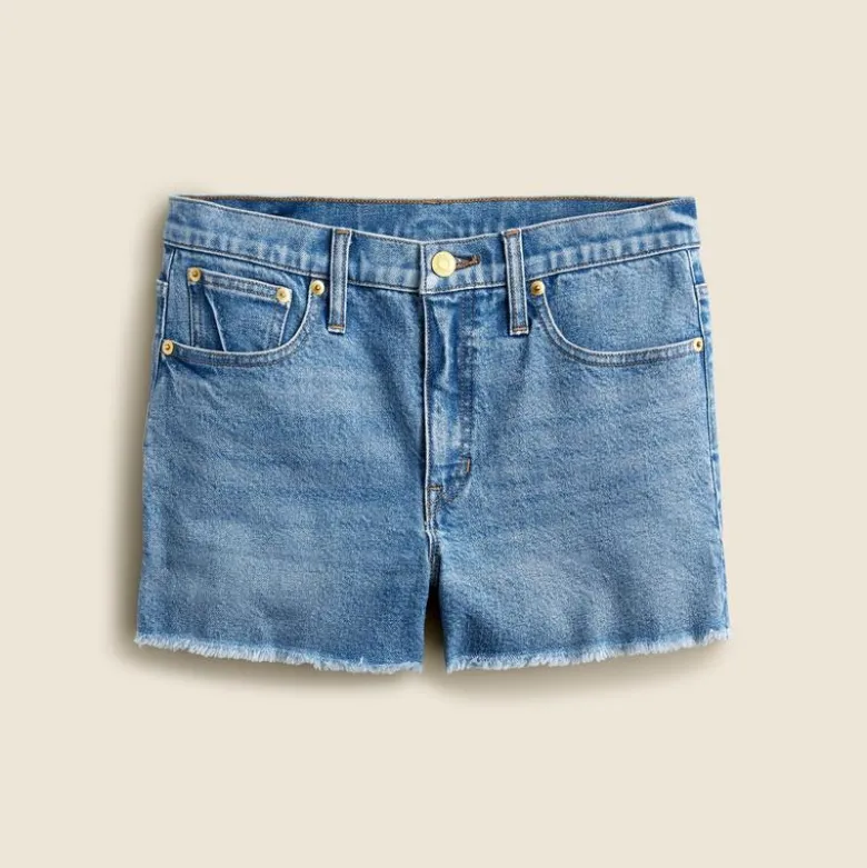 Mid-rise denim short in Lakeshore wash