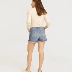 Mid-rise denim short in Squash wash