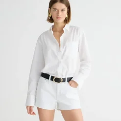 Mid-rise denim short in white