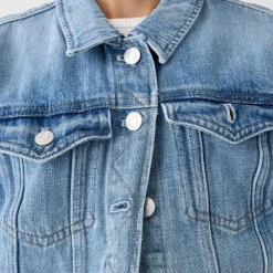 New classic denim jacket in Bianca wash