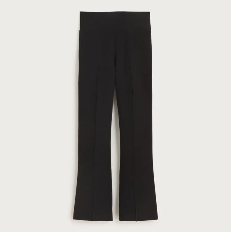 New Delaney kickout sweater pant