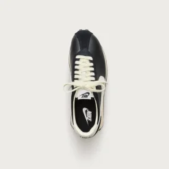 Nike® LD-1000 leather sneakers