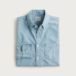 Organic cotton chambray shirt in light wash