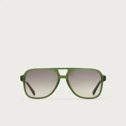 Oversized aviator sunglasses