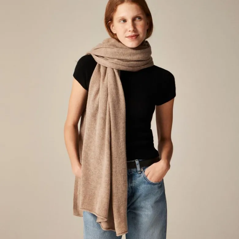Oversized cashmere wrap