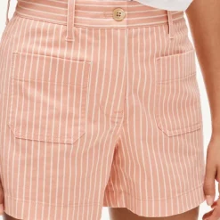Patch-pocket chino short in stripe