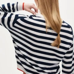Perfect cashmere crewneck in mariner stripe
