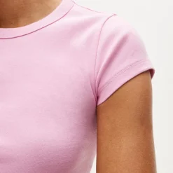 Perfect-fit crewneck T-shirt
