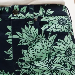 Petite Charley kickout cropped jean in pineapple garden print