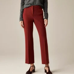 Petite Kaya pant in four-season stretch