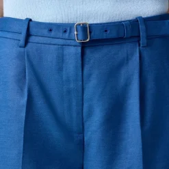 Pleated 9" trouser short in stretch linen blend