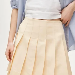 Pleated mini skirt in Gramercy linen blend