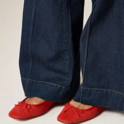 Quinn ballet flats in suede