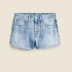 Relaxed denim short in chestnut wash