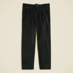 Relaxed double-pleated corduroy pant