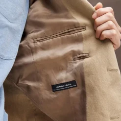 Relaxed-fit suit jacket in Italian cotton-linen twill blend