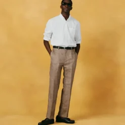 Relaxed-fit trouser in Irish linen