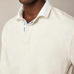 Rugby shirt with striped placket