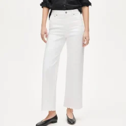 Scallop-trim slim-wide jean
