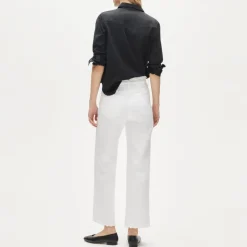 Scallop-trim slim-wide jean