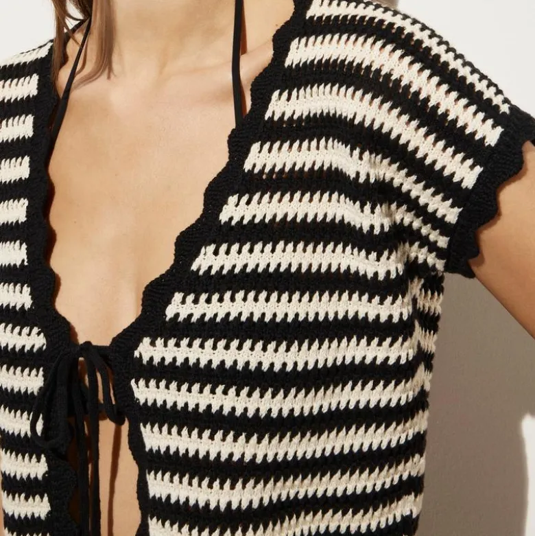 Scallop-trim tie-front crochet top in stripe