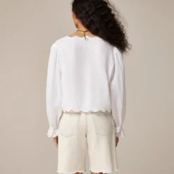 Scallop-trim tie-front top in ramie