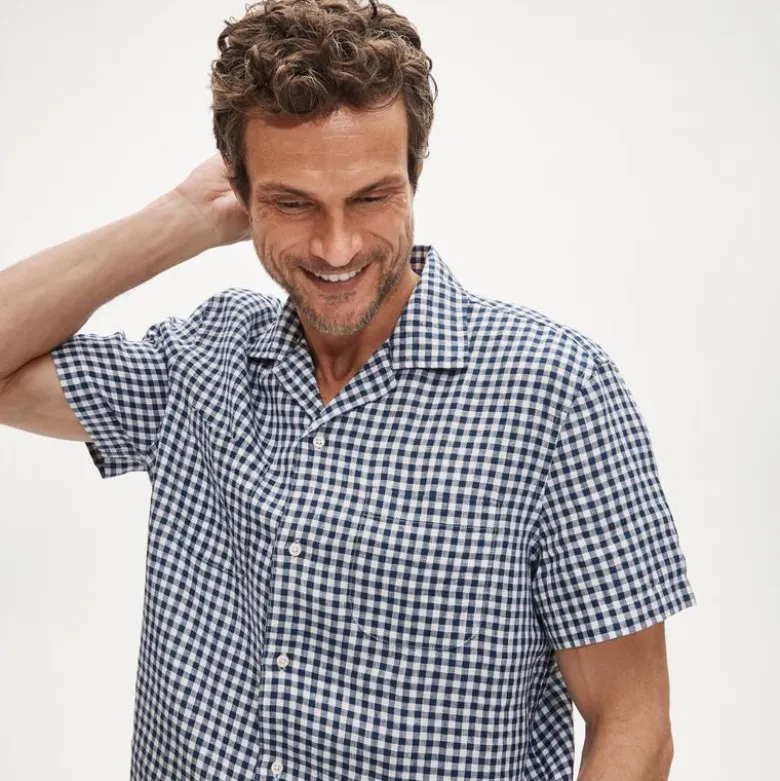Short-sleeve linen camp-collar shirt in gingham